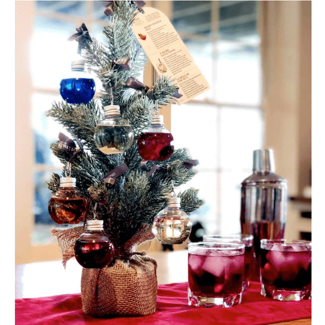 Wild Hibiscus Gingle Bells Floral Gin Baubles 2025